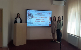 Учащиеся 9Б класса на конкурсе чтецов "Поэты и чтецы Кубани"!