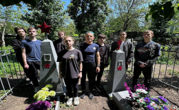 Ученики  МАОУ СОШ № 6 и Молодежь Центрального округа приняла участие в общегородском субботнике! 