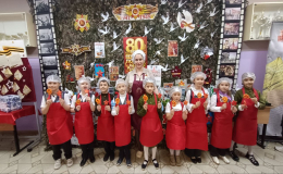 Мастер-класс по украшению имбирных пряников к 80-летию Победы 